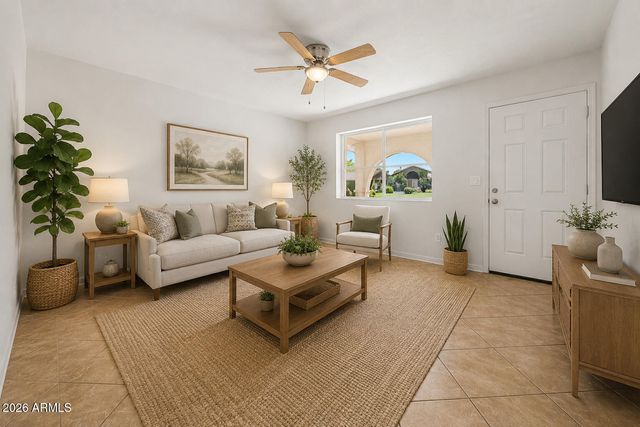 4213 W SUNNYSIDE Avenue, Phoenix, AZ 85029