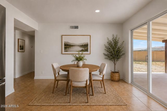 4213 W SUNNYSIDE Avenue, Phoenix, AZ 85029
