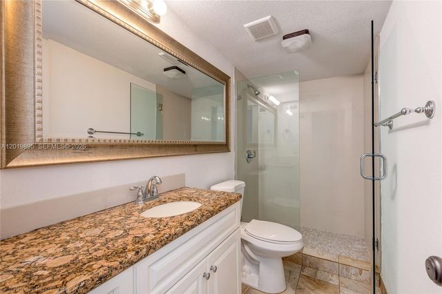 228 SW 23rd Rd FRONT, Miami, FL 33129