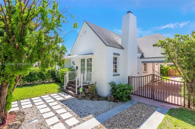 228 SW 23rd Rd FRONT, Miami, FL 33129