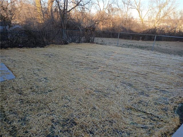 1893 S Tremont Street, Kansas City, KS 66103