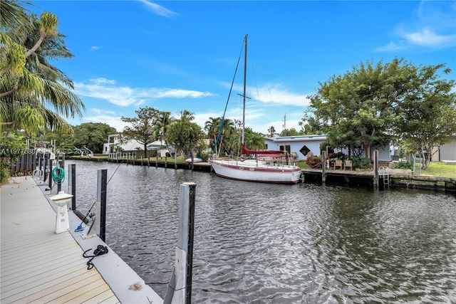 1608 SW 5th Ct, Fort Lauderdale, FL 33312