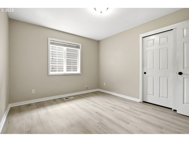 1264 Se LARCH Way, Gresham, OR 97080