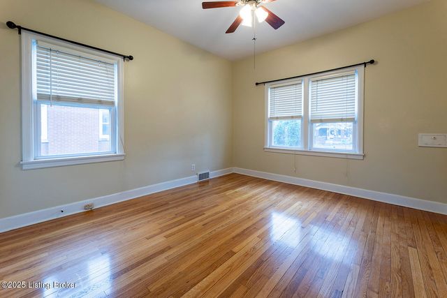 505 Oxford Pl, Louisville, KY 40207