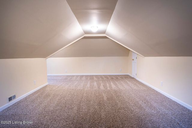 505 Oxford Pl, Louisville, KY 40207