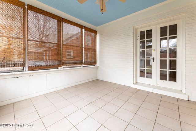 505 Oxford Pl, Louisville, KY 40207