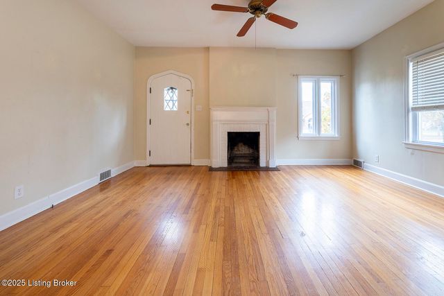 505 Oxford Pl, Louisville, KY 40207