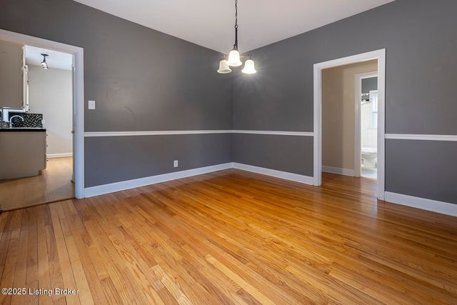 505 Oxford Pl, Louisville, KY 40207