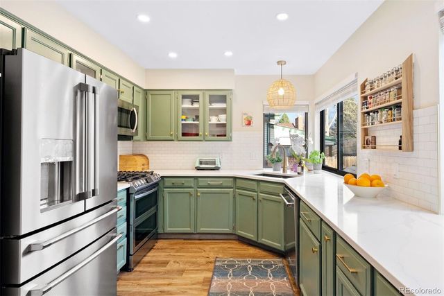 6672 W 81st Avenue, Arvada, CO 80003