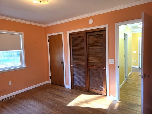 38 Bretton Woods Drive, Cranston, RI 02920