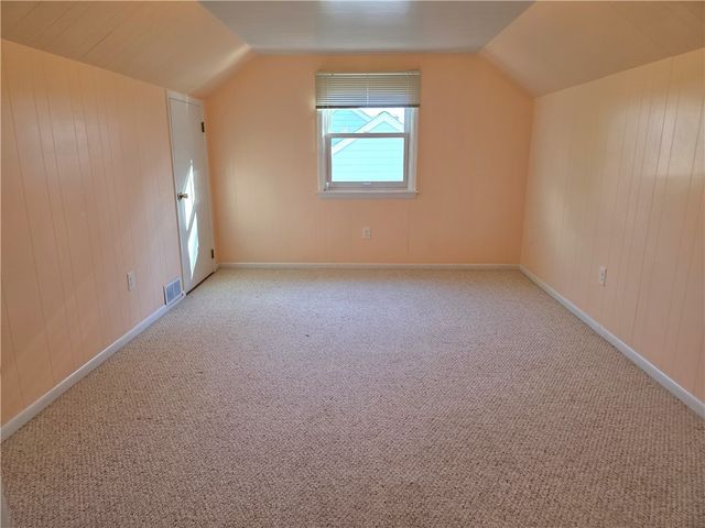 38 Bretton Woods Drive, Cranston, RI 02920