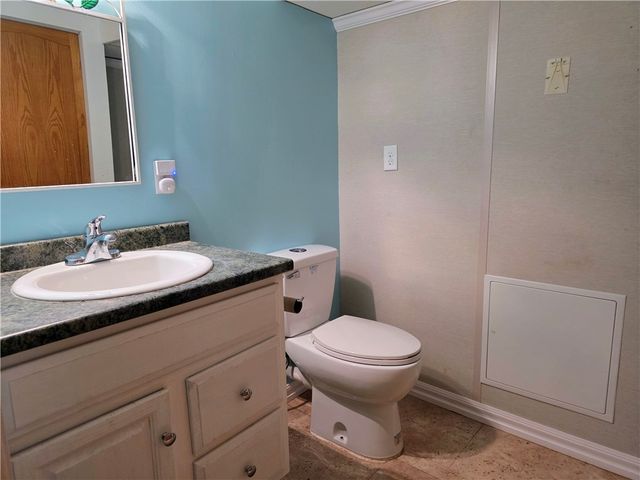 38 Bretton Woods Drive, Cranston, RI 02920