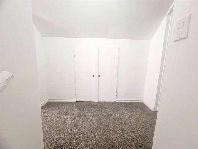 6015 Herbert Street, Westland, MI 48185