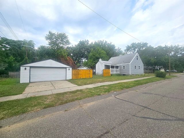 6015 Herbert Street, Westland, MI 48185