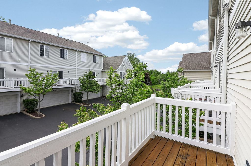 Image 23 of property listing at 1114 Andover Court, Glendale Heights, IL 60139