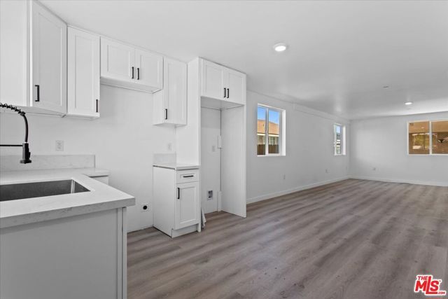 442 E 118th Street, Los Angeles, CA 90061