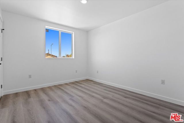 442 E 118th Street, Los Angeles, CA 90061