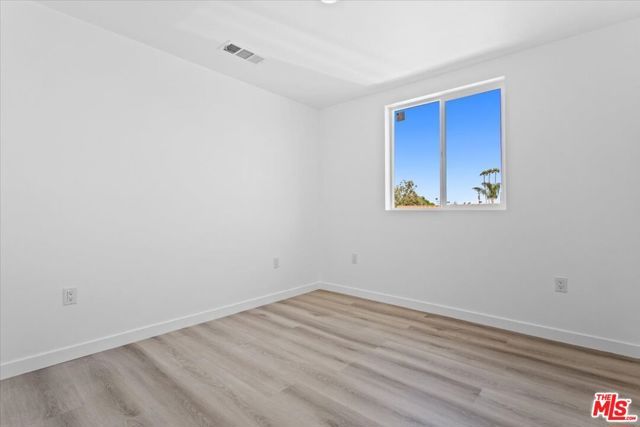 442 E 118th Street, Los Angeles, CA 90061