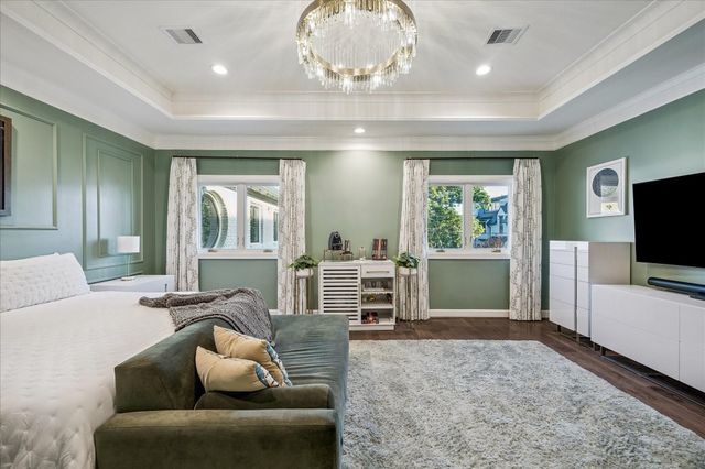 5201 Cedar Creek Drive, Houston, TX 77056