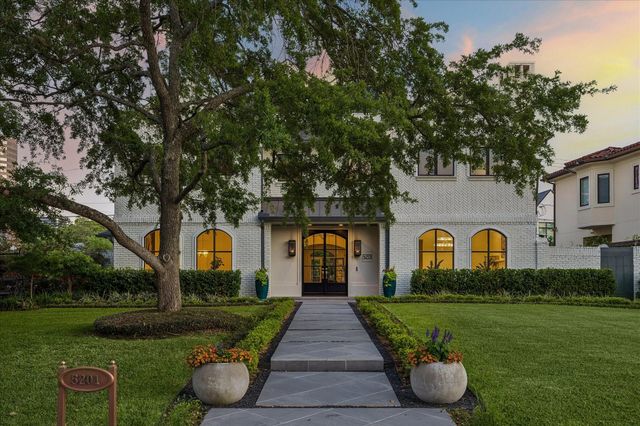 5201 Cedar Creek Drive, Houston, TX 77056