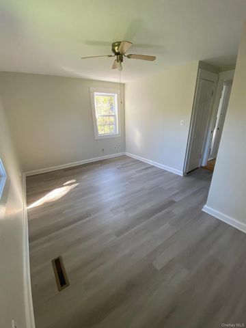 459 Clove Road, Monroe, NY 10950