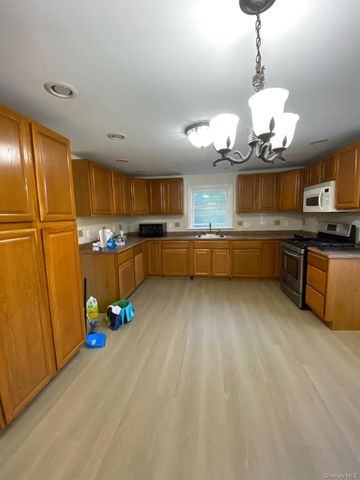 459 Clove Road, Monroe, NY 10950