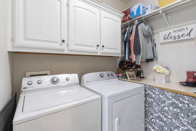 3909 West Eaglecrest Street, Battlefield, MO 65619