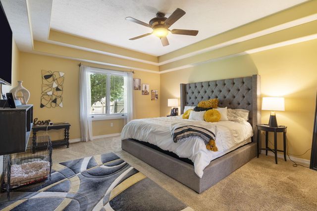 3909 West Eaglecrest Street, Battlefield, MO 65619