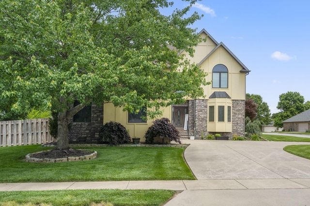 3909 West Eaglecrest Street, Battlefield, MO 65619