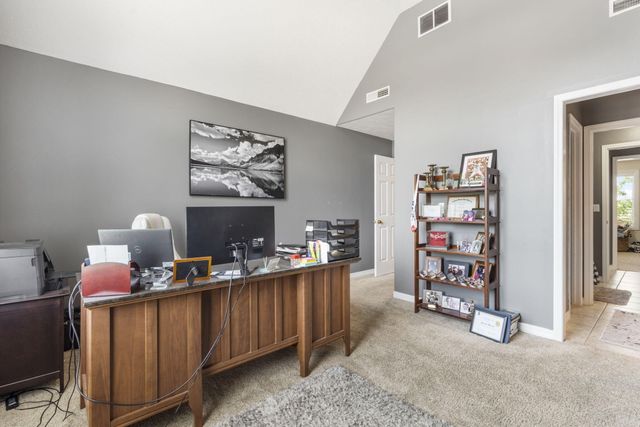 3909 West Eaglecrest Street, Battlefield, MO 65619