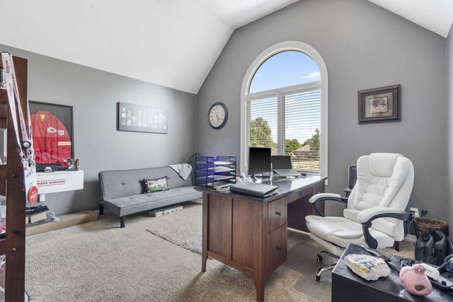 3909 West Eaglecrest Street, Battlefield, MO 65619