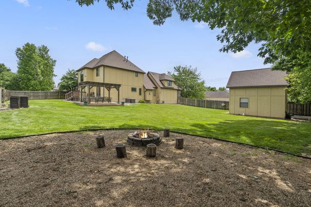 3909 West Eaglecrest Street, Battlefield, MO 65619