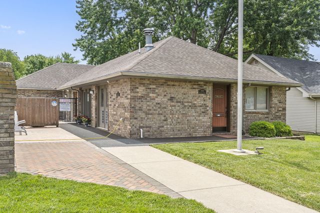 3909 West Eaglecrest Street, Battlefield, MO 65619