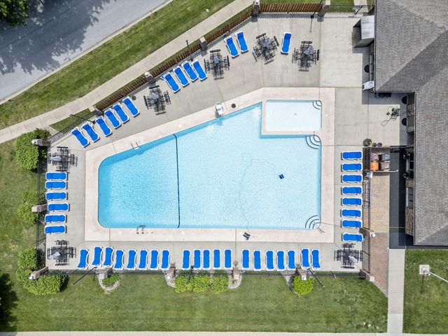 3909 West Eaglecrest Street, Battlefield, MO 65619