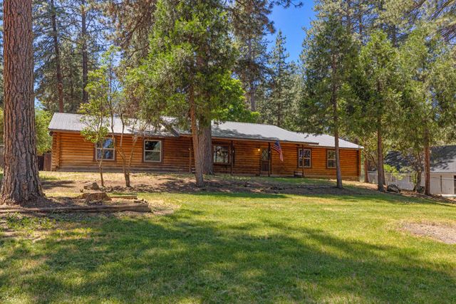 15333 Green Wing Loop, Klamath Falls, OR 97601