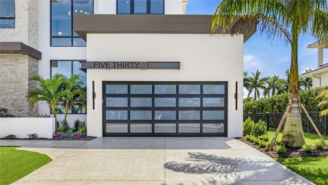 530 CHIPPING LANE, Longboat Key, FL 34228