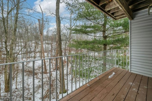 299 Riveredge Dr, Chatham Twp., NJ 07928