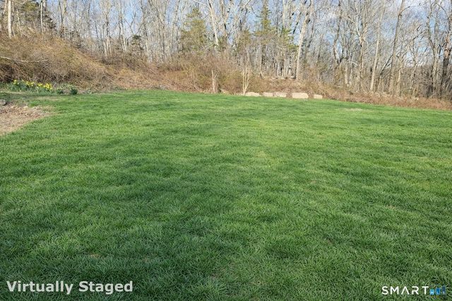 226 Pumpkin Hill Road, Groton, CT 06355