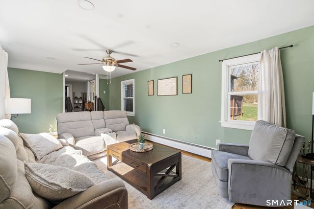 226 Pumpkin Hill Road, Groton, CT 06355