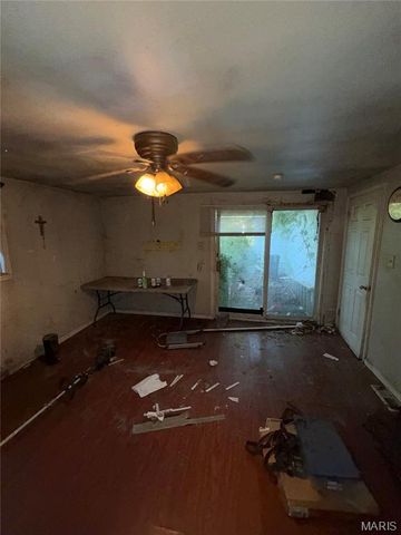 94 Bethesda Drive, Belleville, IL 62223
