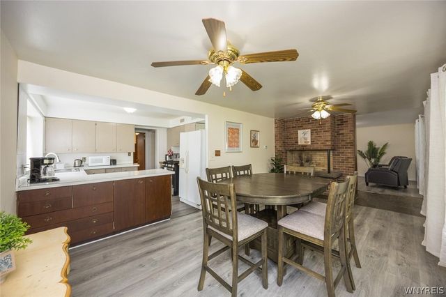 9326 Rivershore Drive, Niagara Falls, NY 14304