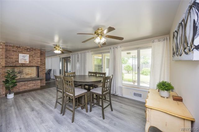 9326 Rivershore Drive, Niagara Falls, NY 14304