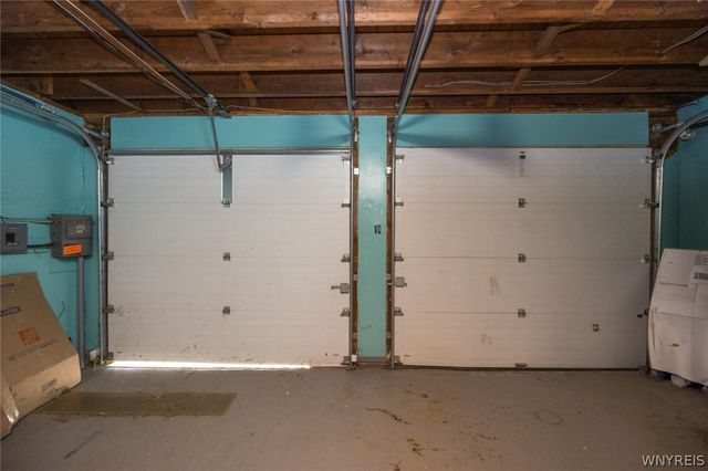 9326 Rivershore Drive, Niagara Falls, NY 14304