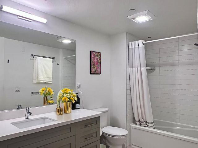 400 El Camino Real 403, Belmont, CA 94002