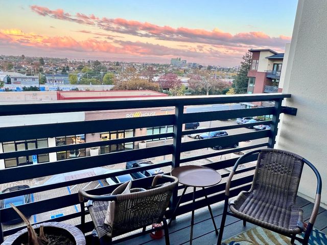 400 El Camino Real 403, Belmont, CA 94002