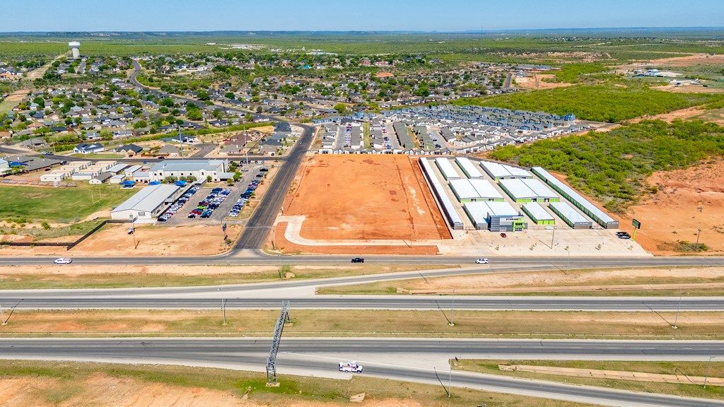 Image 2 of property listing at - Melrose Ave # 5, San Angelo, TX 76904