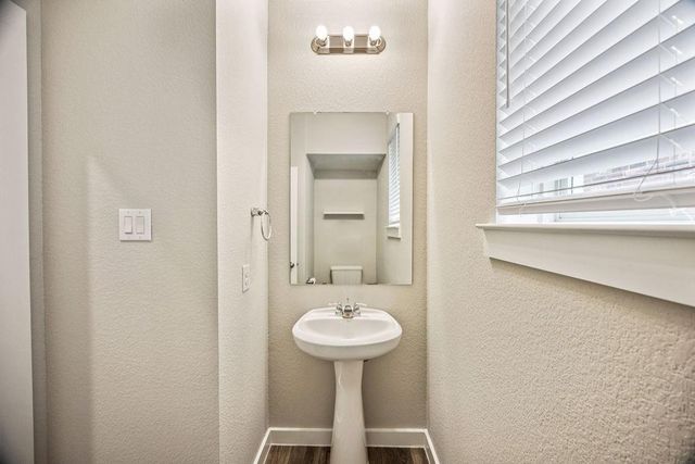 15710 Cairnwell Bend Drive, Humble, TX 77346