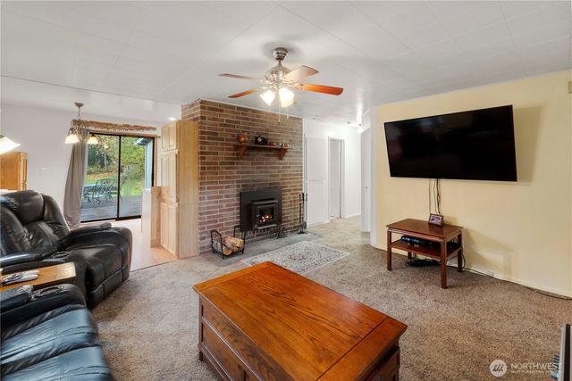 12712 58th Avenue E, Puyallup, WA 98373