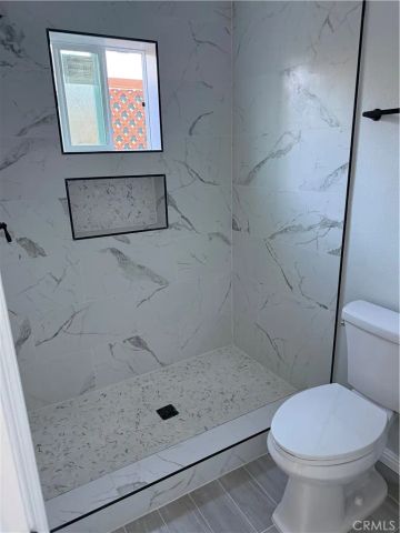 22124 Covello, Canoga Park, CA 91303