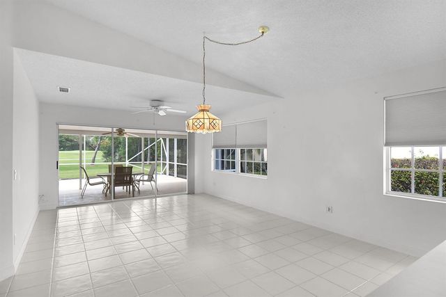 7767 SE Spicewood Circle, Hobe Sound, FL 33455